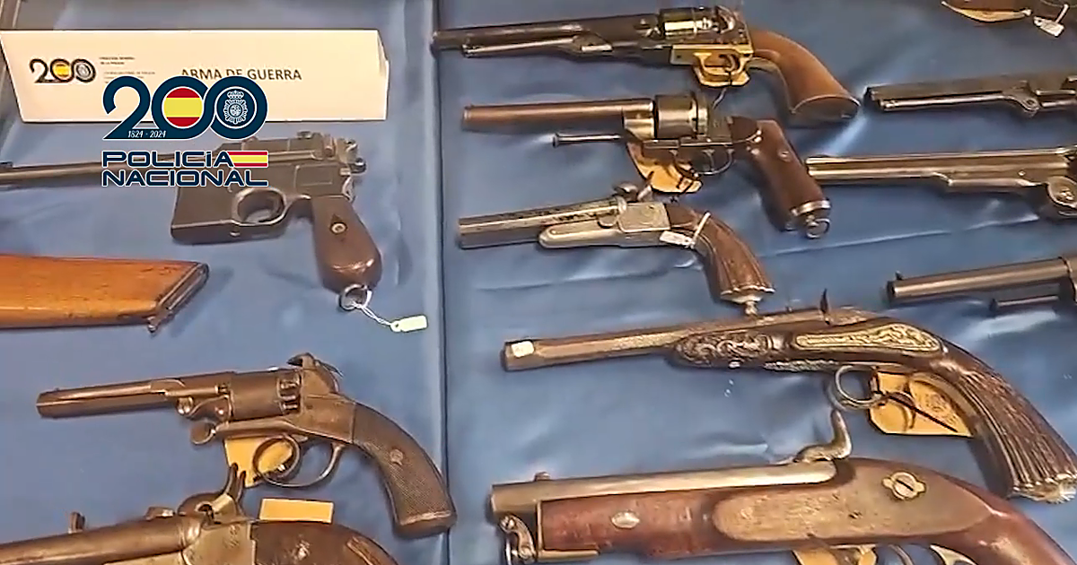 Un trastero clandestino en el centro de Gijón para fabricar, reparar y distribuir armas de fuego