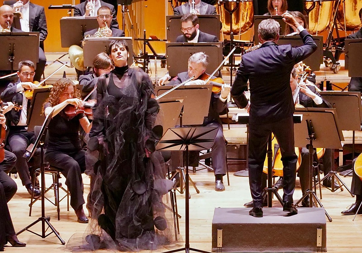 Apoteosis de Emily D'Angelo con Rossini y Falla en Oviedo