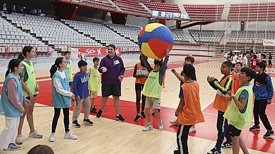 Una jornada para el deporte y la solidaridad en Gijón