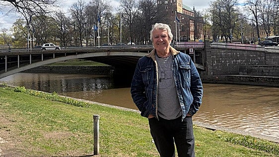 Francisco Cerdeira, gijonés en Finlandia: «Los españoles caemos bien, nos invitan en el pub»
