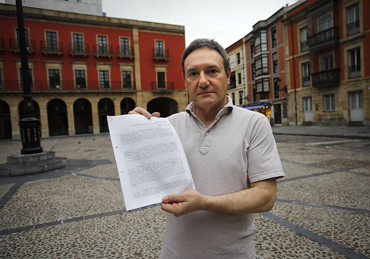 Alberto García Llana, guardia civil retirado: «Como guardias civiles, denunciar a Luis Roldán fue muy osado»