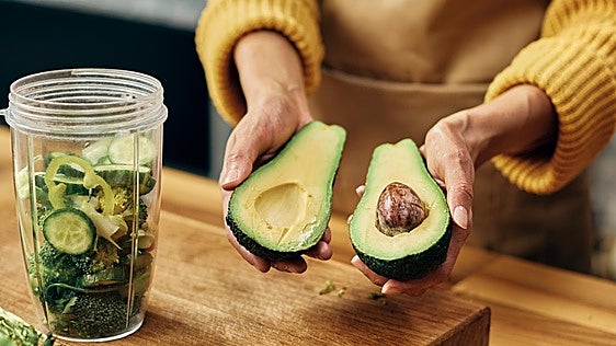 El truco para elegir un aguacate en su punto