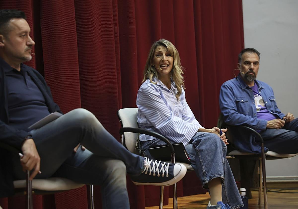Yolanda Díaz señala que «empresas como Arcelor deben tener participación pública»