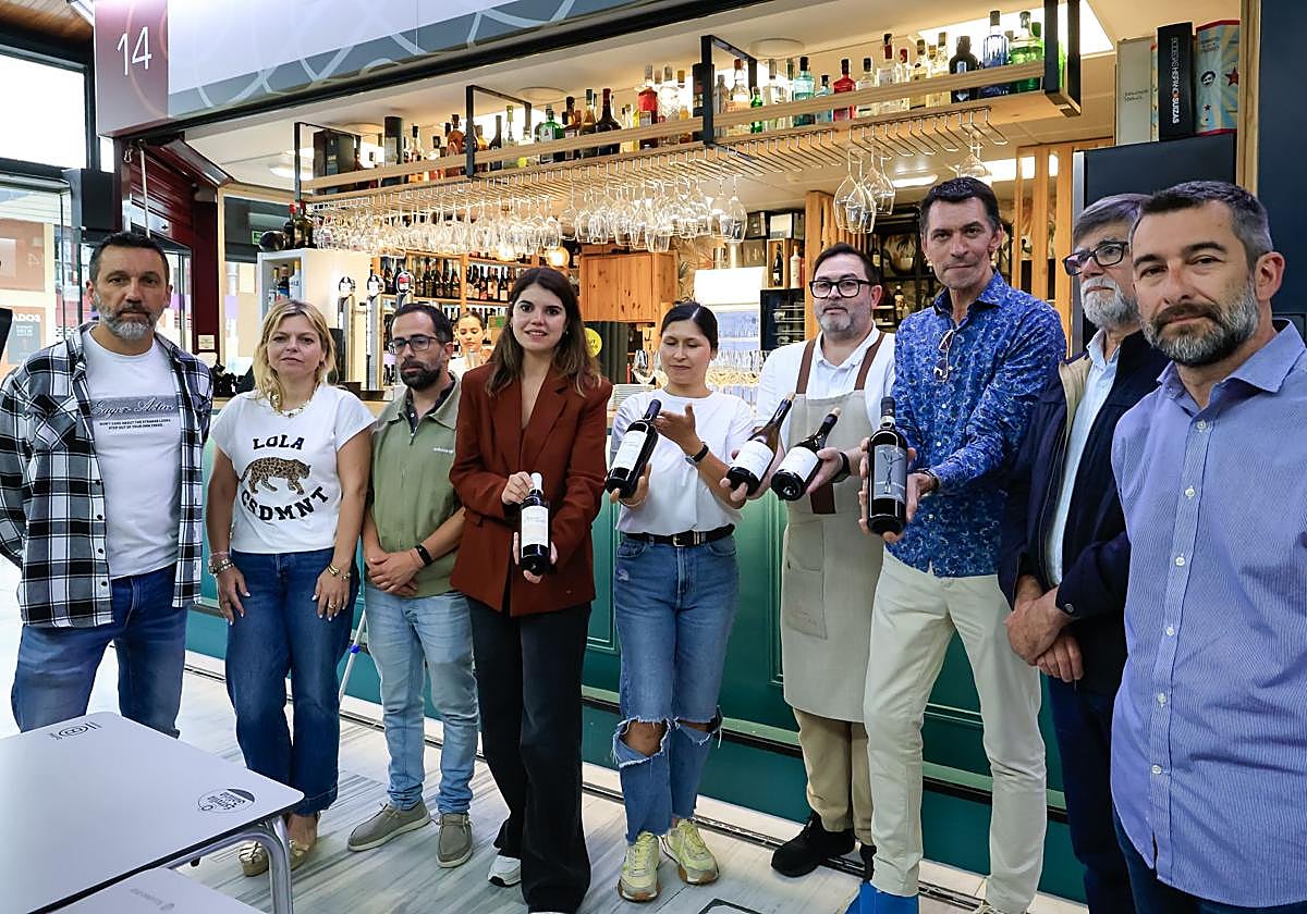 El vino de Brad Pitt en 'Una batalla tras otras', en el Famous Wine Festival de Avilés
