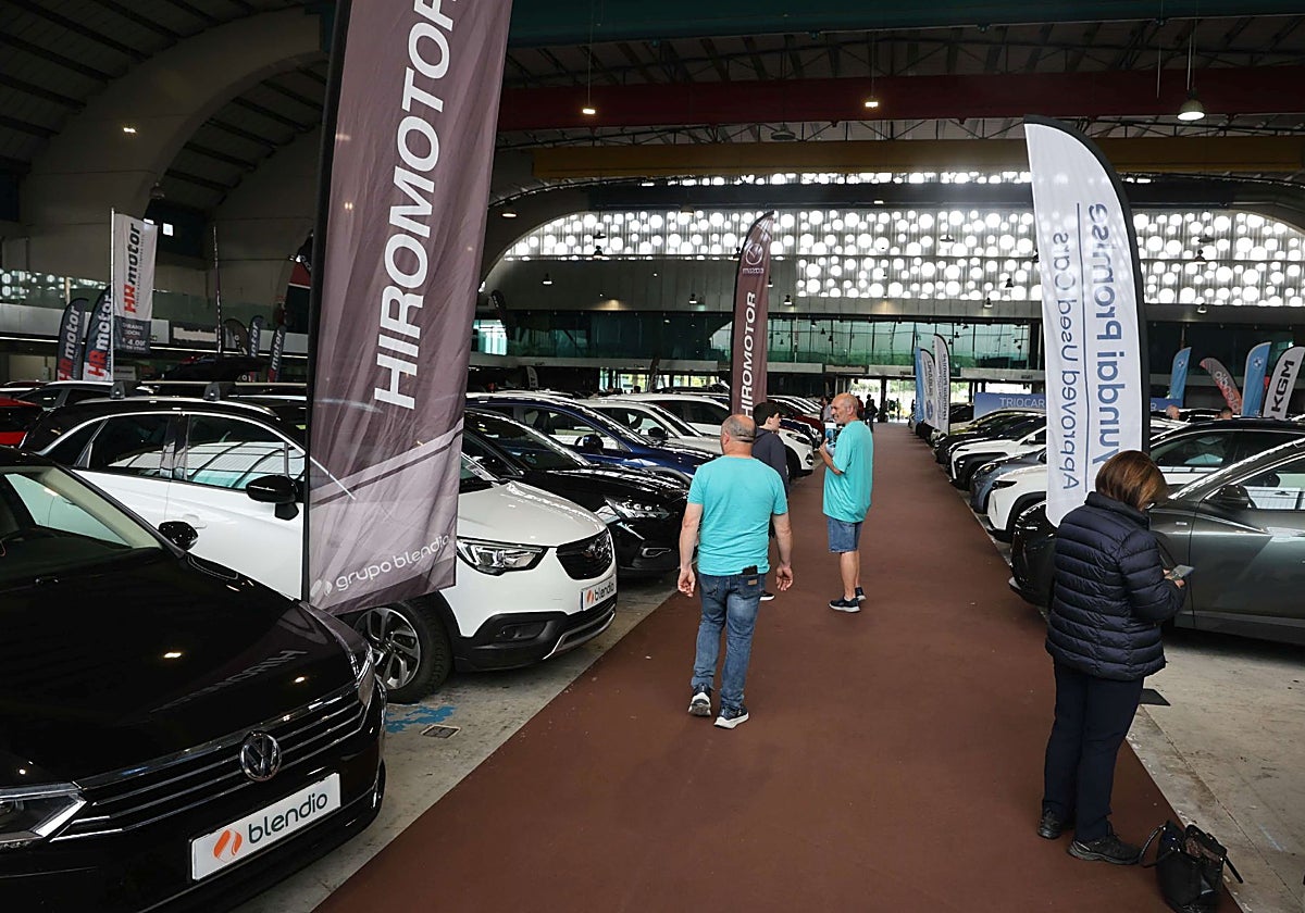 La Feria del Vehículo de Ocasión de Avilés cierra unas 80 ventas