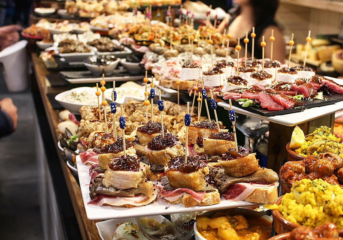 Gijón se suma a la campaña para hacer al «tapeo» Patrimonio 