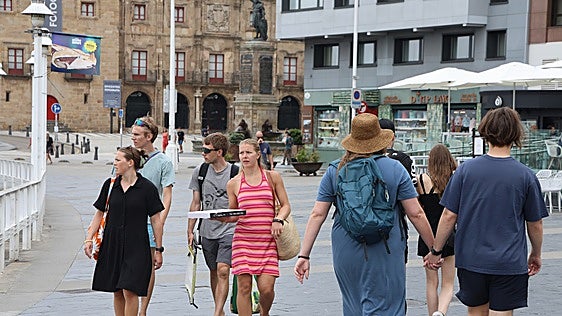 Asturias contiene sus precios para un verano de récord con más de 133.000 plazas disponibles