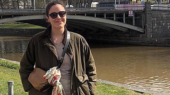 María García Lobeto, ingeniera en Finlandia: «En Asturias hay cosas que solo valoras fuera»