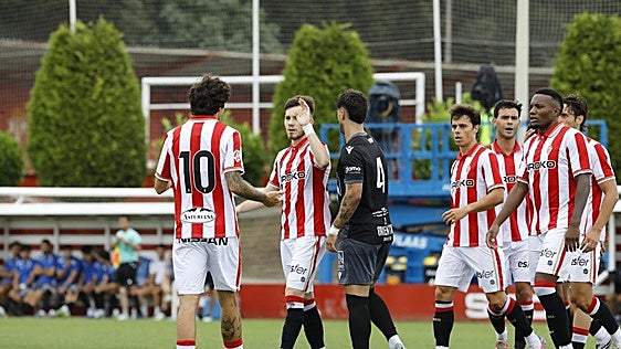El Sporting de Gijón coge forma a dos semanas de la Liga