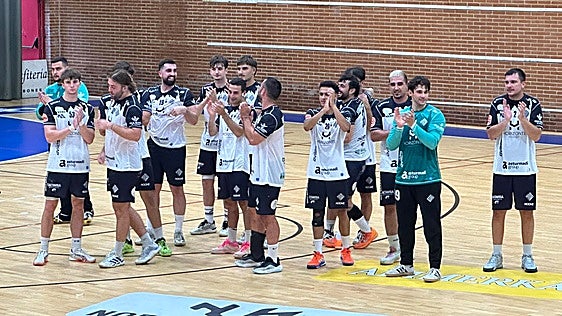 El Horizonte Atlética da la cara en Oviedo a pesar de las bajas
