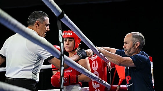La asturiana Laura Fuertes se lleva una histórica plata en el Campeonato de Europa de Boxeo
