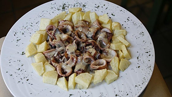 Receta: chipirones al Cabrales