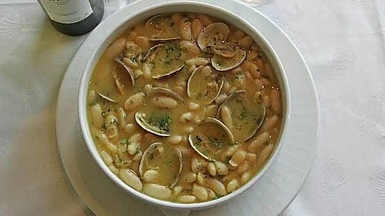 Receta: fabes con almejas