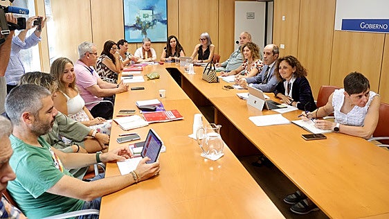 El Principado da por sellado el acuerdo en Educación Infantil: los compromisos que permiten acabar con el conflicto de 0 a 3