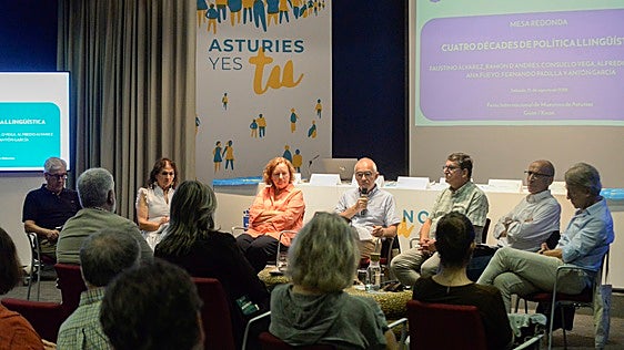 La Llingua Asturiana mantiene la oficialidad como meta