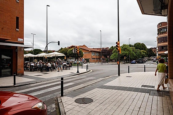 Apuñala a su expareja por la espalda en Gijón y se entrega horas más tarde a la Policía