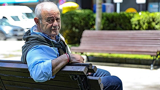 Nacho Fonseca, Medalla de Asturias: el maestro que componía canciones en llingua