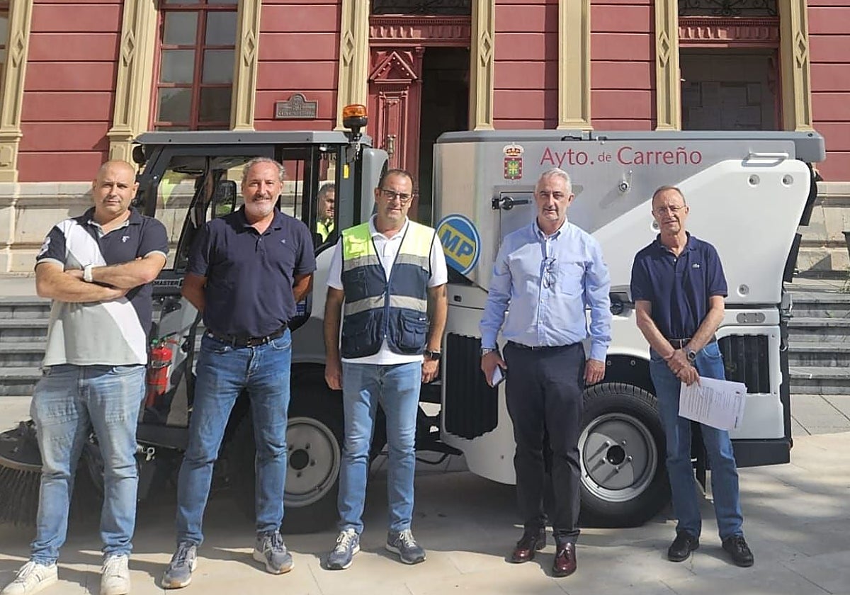 Carreño sopesa incorporar medios externos para apoyar al servicio municipal de limpieza