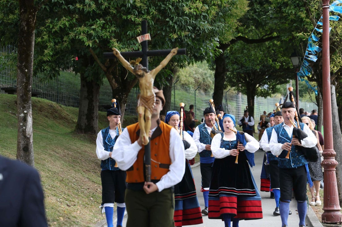 El Centro Asturiano de Oviedo pone el broche a unas «fiestas con mucha participación»