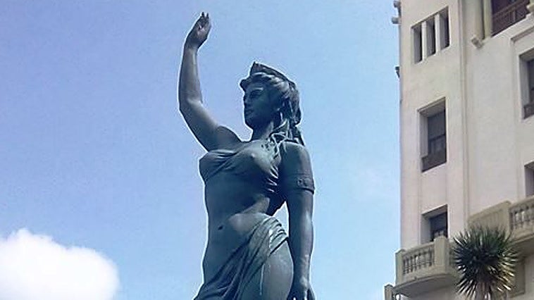 Amigos del Museo de Anclas busca apoyo para que una escultura valorada en un millón de euros se instale en Salinas