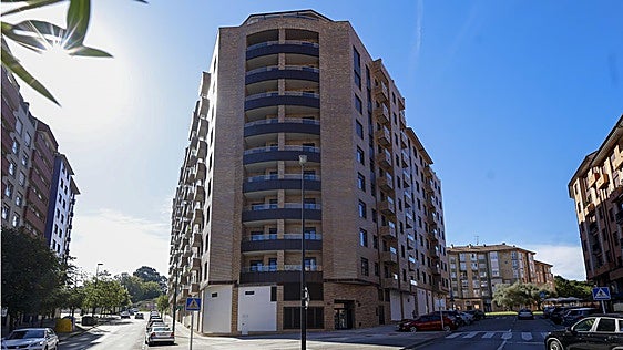 Avilés suma 37 nuevas viviendas con la primera ocupación del edificio de Campelo