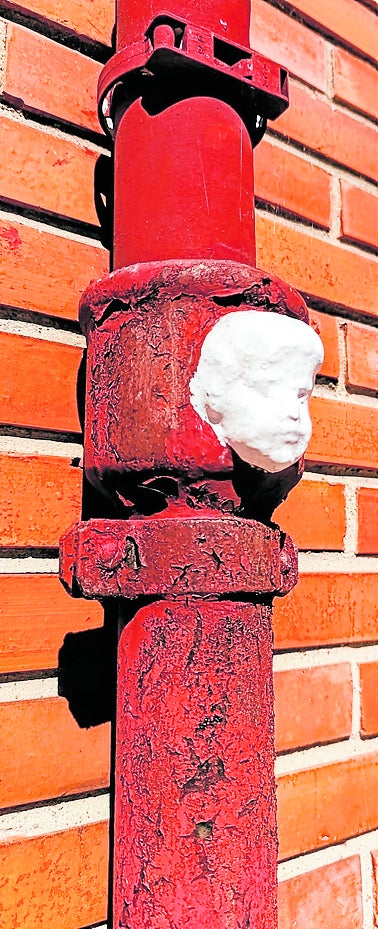 Detalle de uno de los querubines