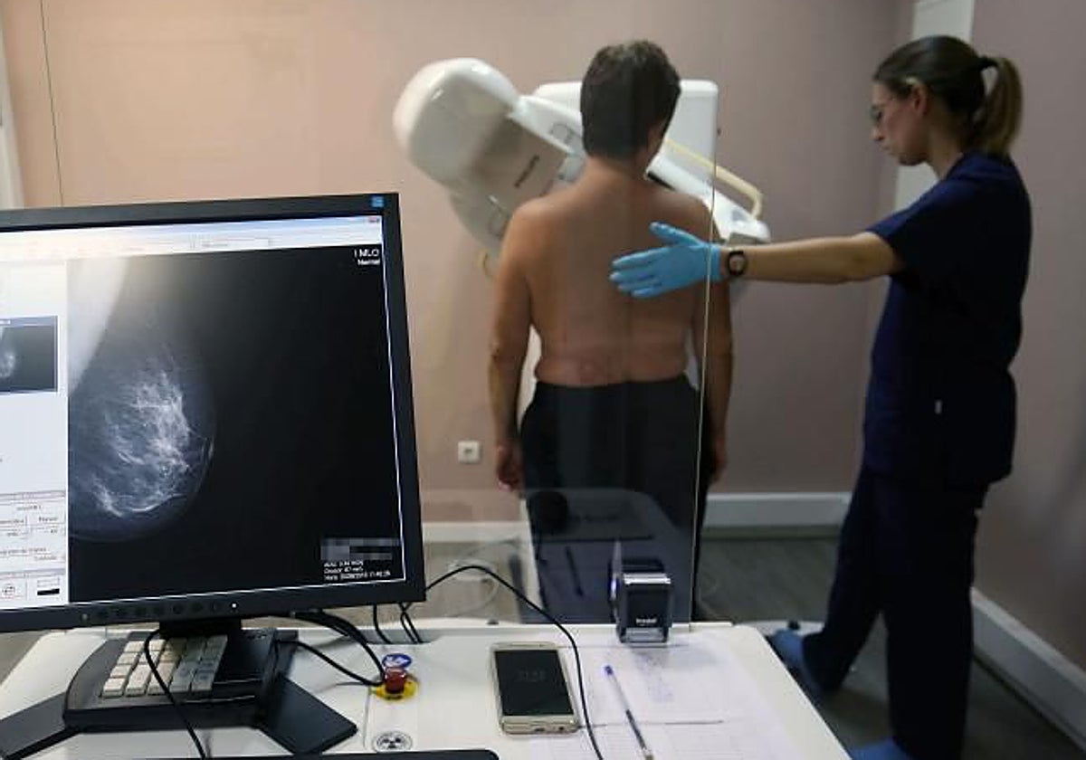Más de 2.800 tumores detectados en Asturias gracias a un cribado de cáncer de mama que llega a mujeres de 72 años
