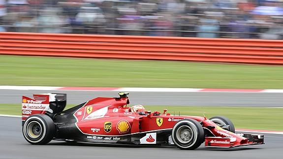Räikkönen pilota en Silverstone. 