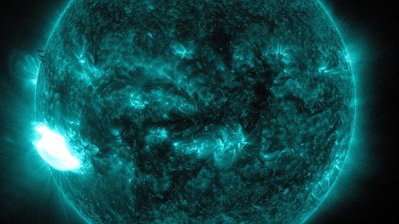 magen de la llamarada solar captada por el Observatorio de Dinámica Solar de la NASA. 