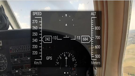 La interfaz da todos los datos de navegación en una sola pantalla.