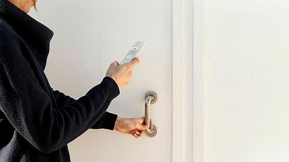 El sistema funciona con cualquier método de acceso preinstalado.