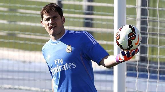 Casillas ve «equipo para repetir» título de Champions
