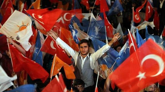 Imagen de un simpatizante de Erdogan. 