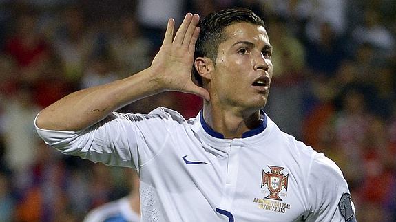 Cristiano celebra uno de sus goles. 