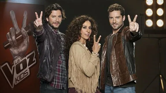 Manuel Carrasco, Rosario Flores y David Bisbal. 