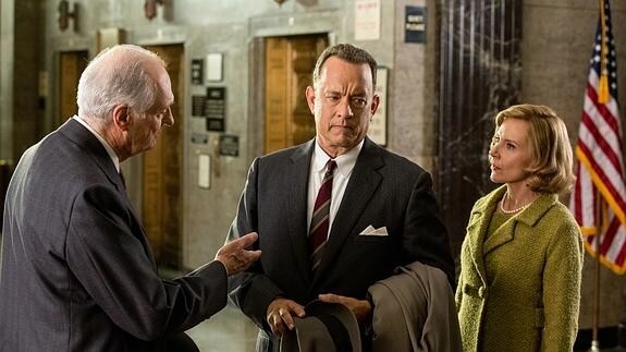 Tom Hanks, en una escena de 'El puente de los espías'.