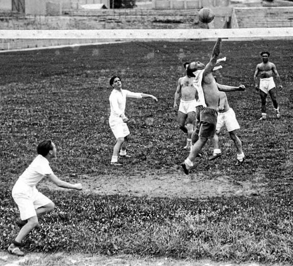 El Madrid, en junio de 1936, antes de la final de la Copa del Presidente de la República.