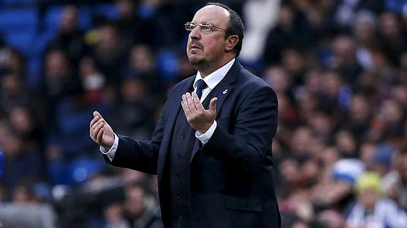 Rafa Benítez durante el partido ante la Real Sociedad. 