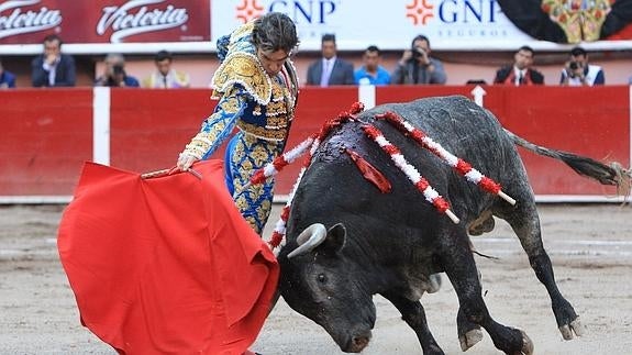 José Tomás, durante una corrida en México. 