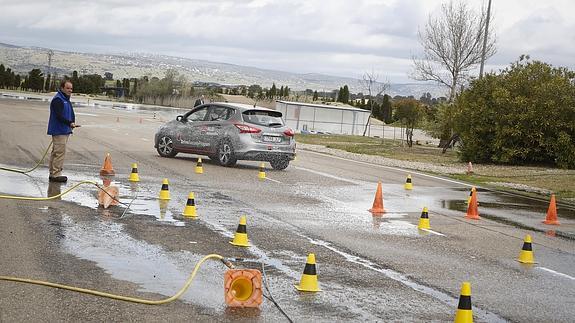 Ejercicio práctico de la Escuela de Conducción de ALD Automotive.