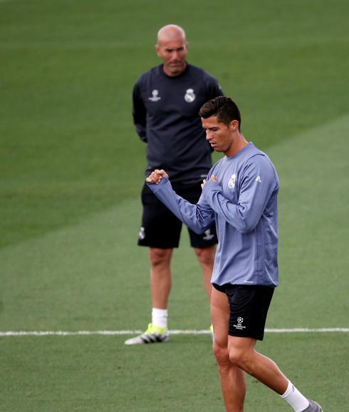 Zidane y Cristiano, en un entrenamiento. 