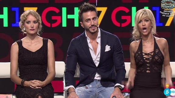 Alba Carrillo, Marco Ferri e Ylenia, en el debate de 'Gran Hermano 17'.