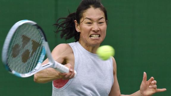 Kimiko Date, en pleno entrenamiento. 