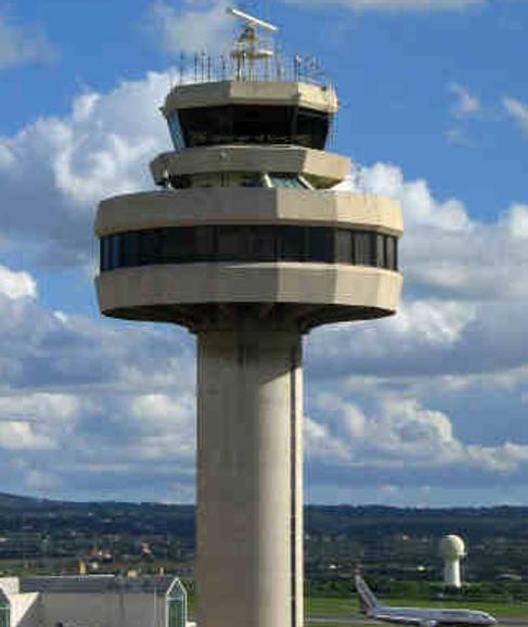 Torre de control del aeropuerto de Palma. 