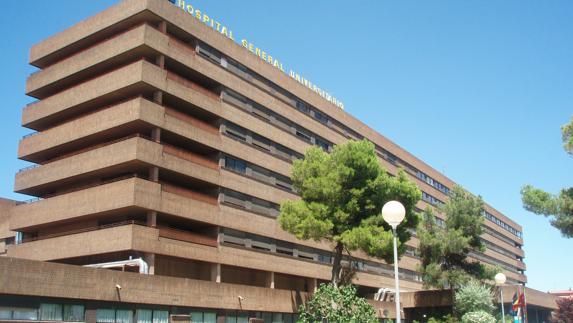 Hospital General Universitario de Albacete, donde está ingresado el niño.