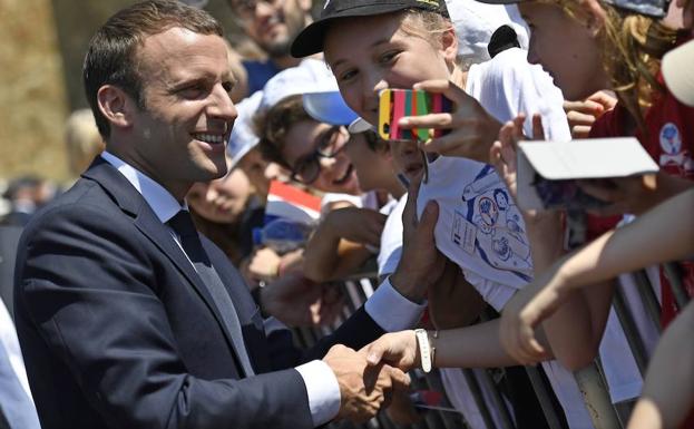 Macron, en uno de sus primeros actos oficiales. 