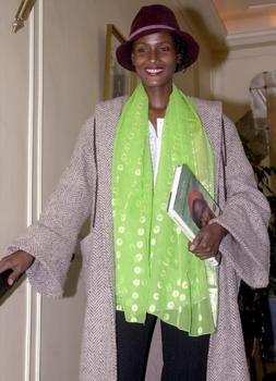 La ex modelo Waris Dirie afirma que fue víctima de un secuesto y una  violación fallida | El Comercio