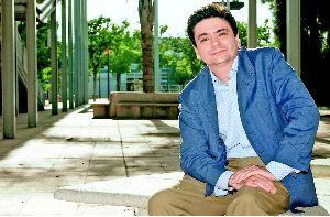 EN EL PUNTO DE MIRA. El magistrado Rafael Tirado Márquez, en una fotografía de archivo. / SERRANO