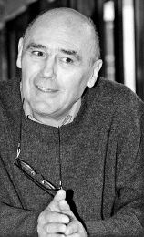 EXPERTO. José Manuel Agüera Sirgo reflexiona sobre la situación económica. / SEVILLA