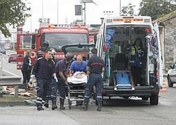 Seis personas heridas en dos graves accidentes en Gijón